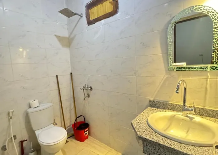 Jory Apartment *